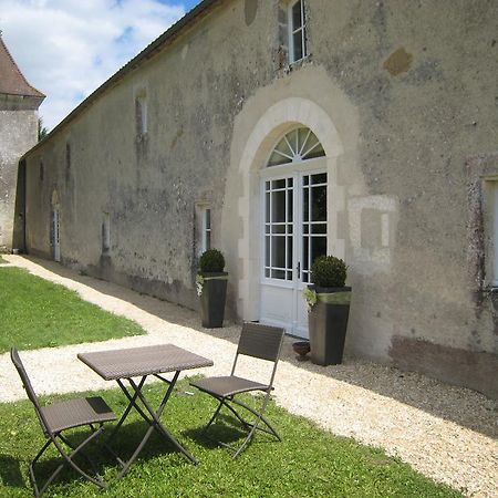 Chateau De Puyrigaud Bed & Breakfast Léoville Dış mekan fotoğraf
