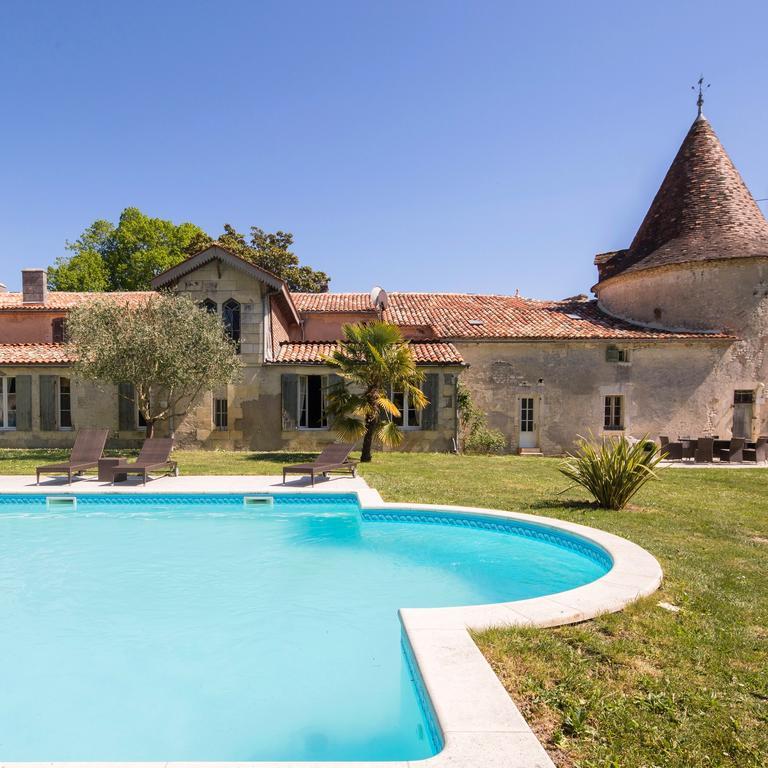 Chateau De Puyrigaud Bed & Breakfast Léoville Dış mekan fotoğraf
