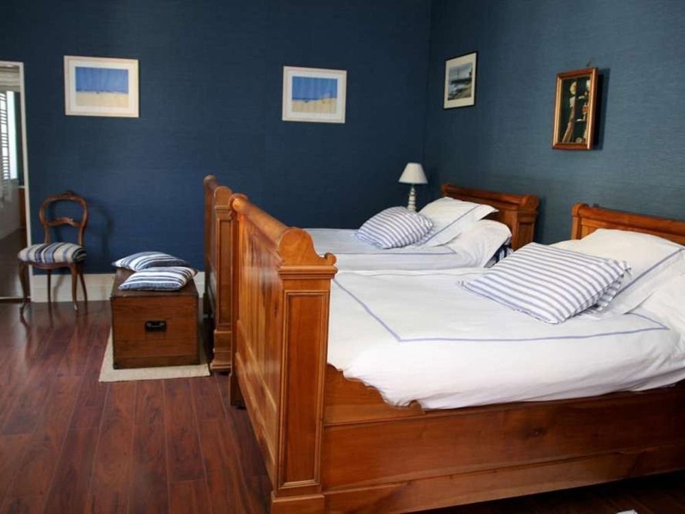 Chateau De Puyrigaud Bed & Breakfast Léoville Dış mekan fotoğraf